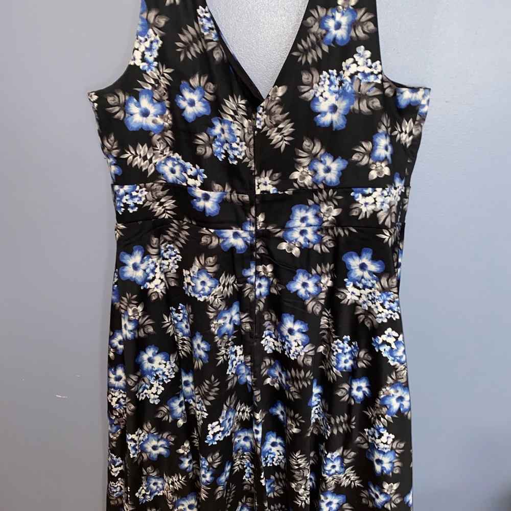 Blue floral fit and flare dress from Torrid size 12 excellent used condition